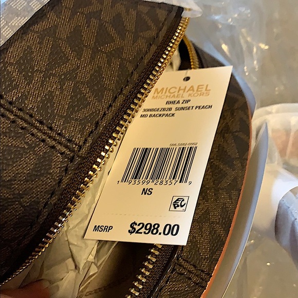 MICHAEL Michael Kors Rhea Logo Print Zip Backpack 🎒 - Picture 13 of 14